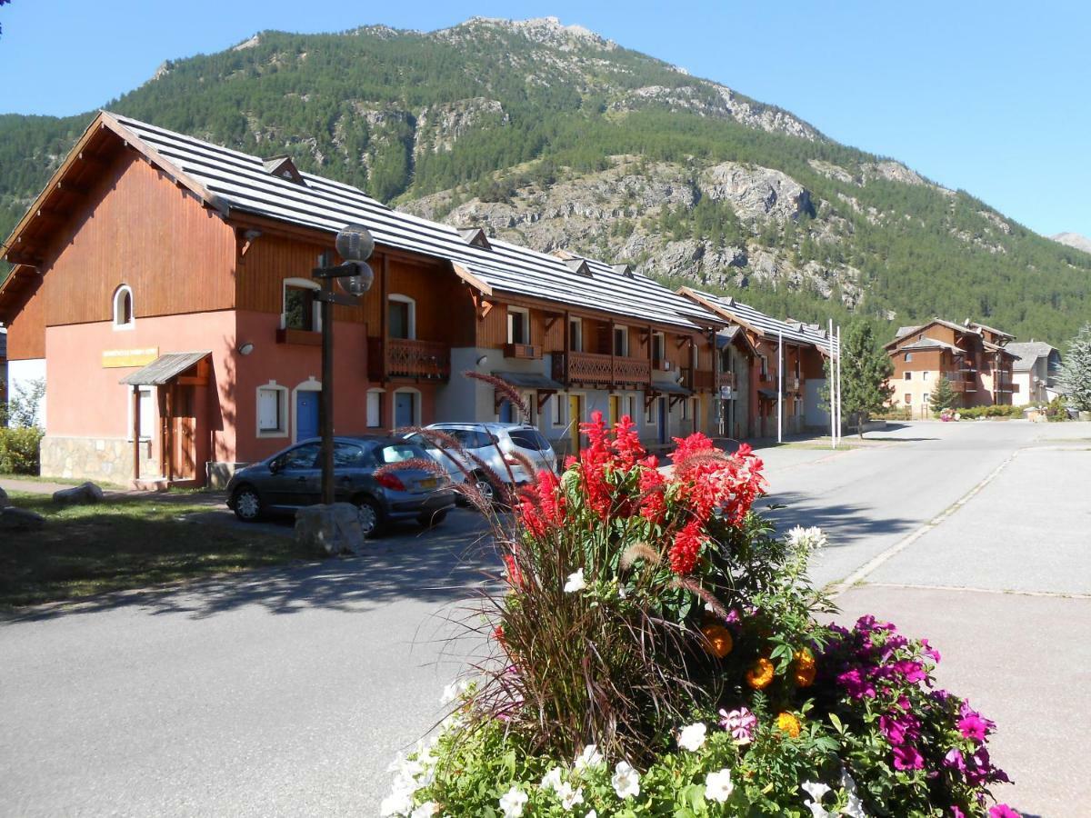 Apartament Les Chalets Du Jardin Alpin La Salle-les-Alpes Zewnętrze zdjęcie